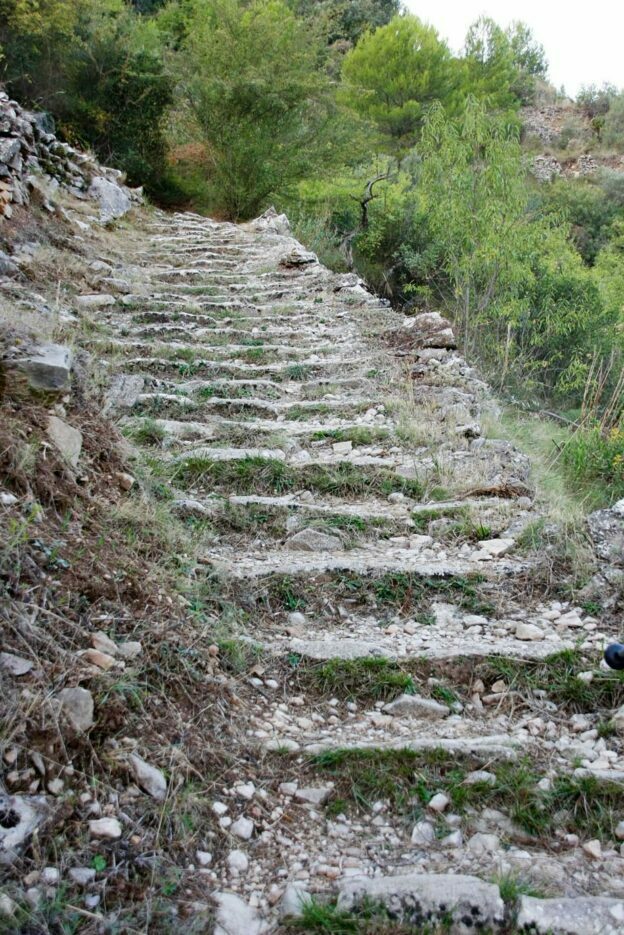 La ruta de los 6000 escalones historia