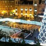 Pista de hielo,tiovivo PLaza ayuntamiento valencia Navidad 2022