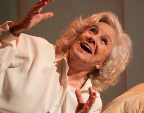 Adictos. Obra de teatro con Lola Herrera
