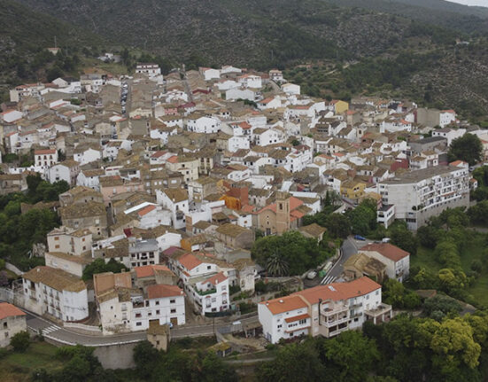 Millares