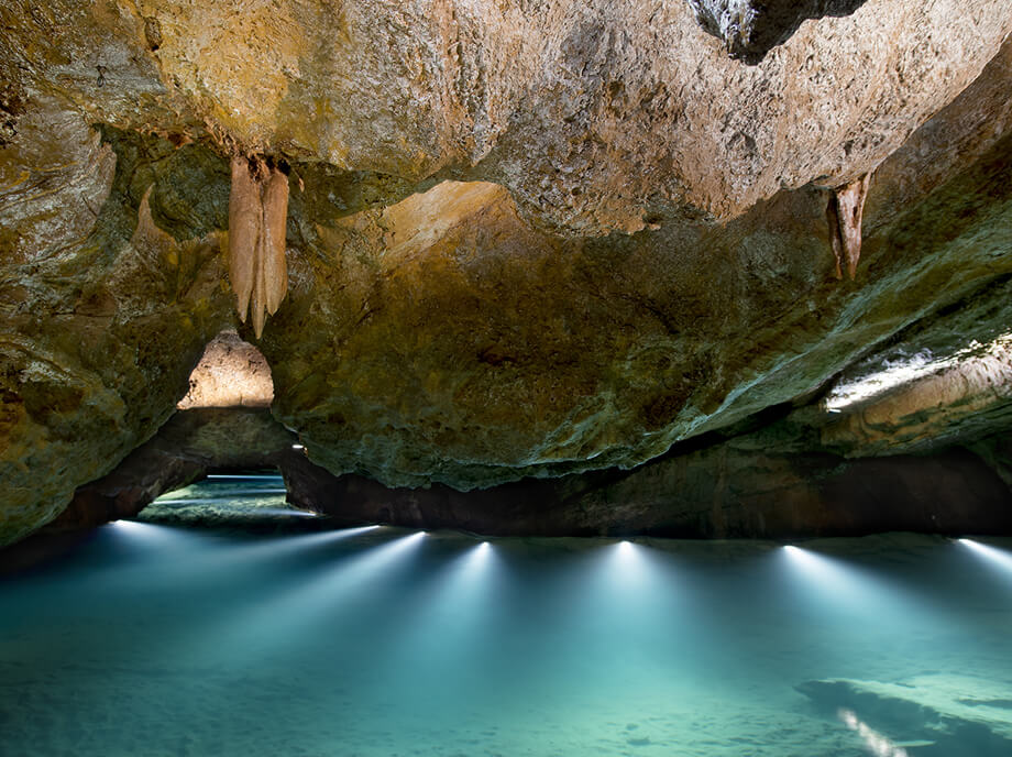 Cuevas de San jose