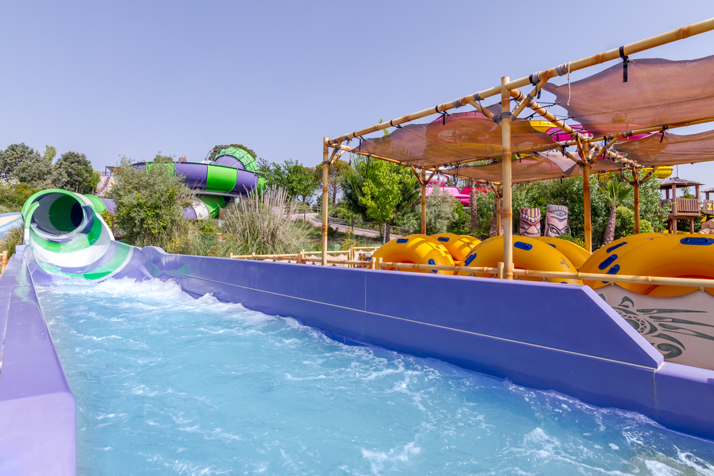 Aquopolis Villanueva de la Cañada atracciones