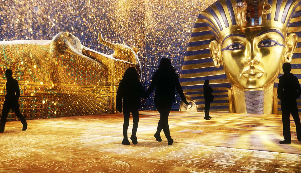 Explora el Misterio del Antiguo Egipto en Valencia con Tutankamón La Exposición Inmersiva